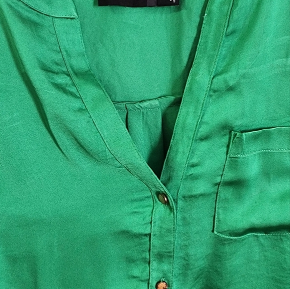 The limited satin long sleeves xs - Picture 2 of 3